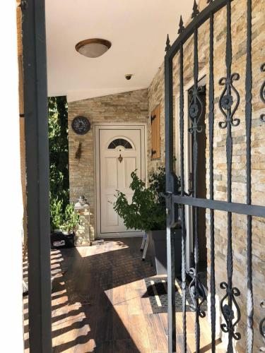 Guest House Cvoro in Zelenika