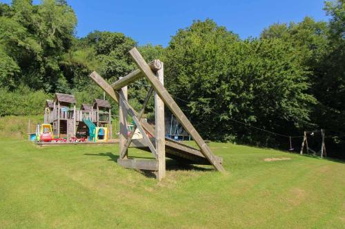 Trevarno - main image