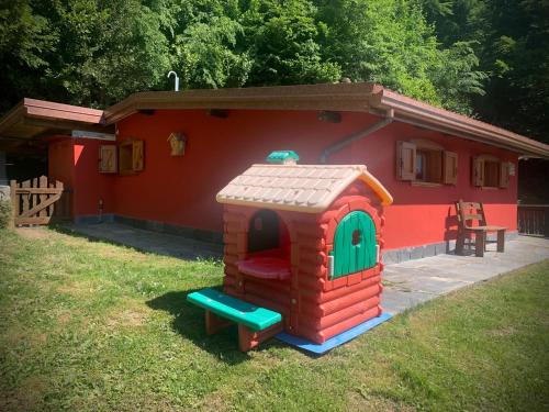 DOSSENA Splendido Chalet di Montagna immerso nella natura in Madonna della Costa