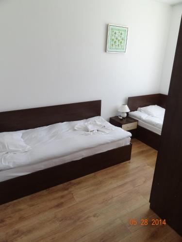 Two-Bedroom Villa image 5