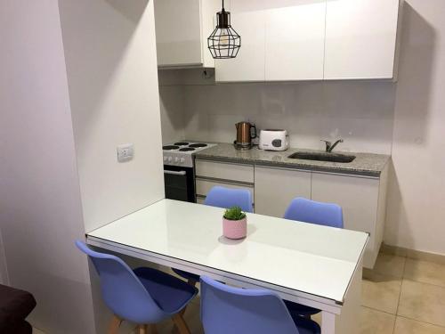 Hermoso estudio / departamento en pleno centro Bahia Blanca!