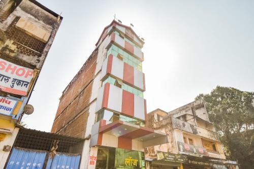. SPOT ON 61105 Hotel Rajhans