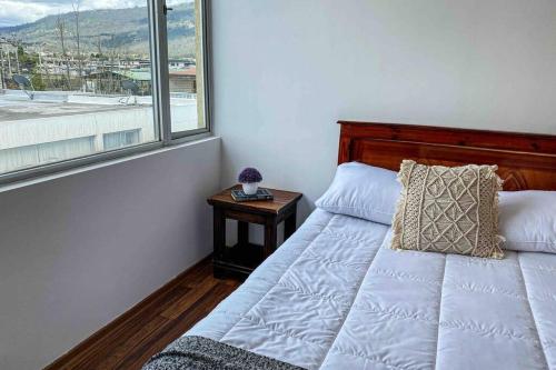 HERMOSO DEPARTAMENTO CON INCREIBLES VISTAS CUMBAYA