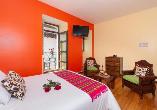 Friends Hotel & Rooftop by DOT Collection Stop at Friends Hostel to discover the wonders of Quito. The property offers a high standard of service and amenities to suit the individual needs of all travelers. Service-minded staff will welcome a