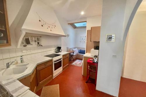 BNB RENTING Great studio in the heart of Cannes old city neighbourhood !