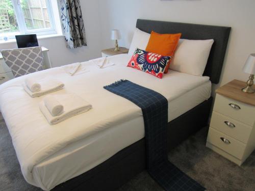 The Cambridge Suites - Tas Accommodations in Cherry Hinton