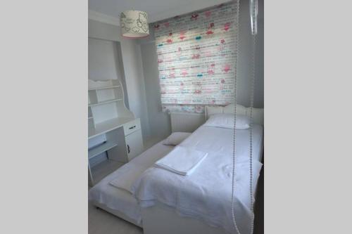 FULL MUSTAKIL GOL MANZARALI HAVUZLU VILLA- BTK03