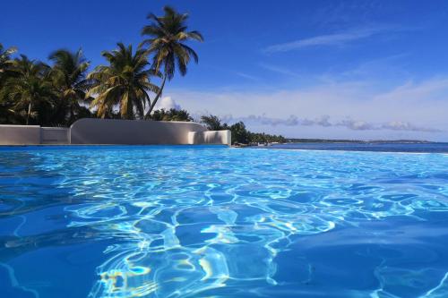 Eden Blue vue Mer et Piscine 4