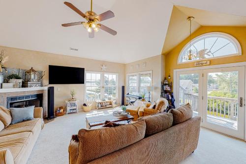 Sound Living - image 6