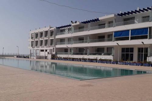 Appartement familial luxueux pieds dans l'eau in Aourir