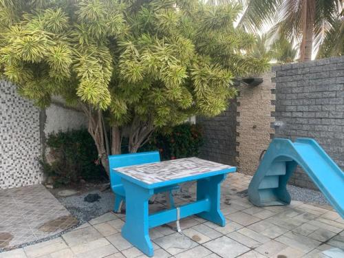 CASA COM PISCINA BARRA NOVA