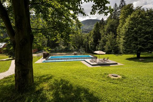 Úszómedence, Horský hotel Lorkova vila (Horsky hotel Lorkova vila) in Celadna