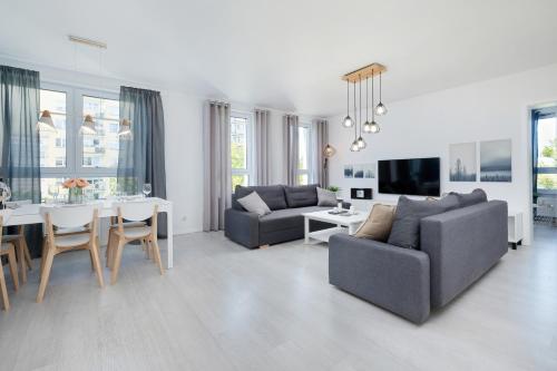 Apartamenty Platany Łopuskiego by Renters