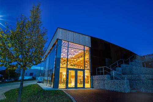 Ökohotel aus Holz Alea Eco in Pfaffenhofen an der Ilm, Deutschland