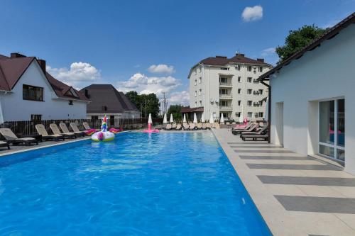 Úszómedence, Makis Hotel SPA in Lutsk