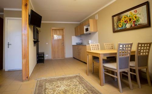 Taujėnų dvaro svečių namai Taujėnų dvaro svečių namai