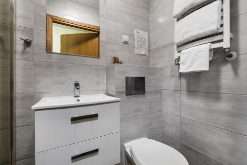 Hotel Olivia - image 7