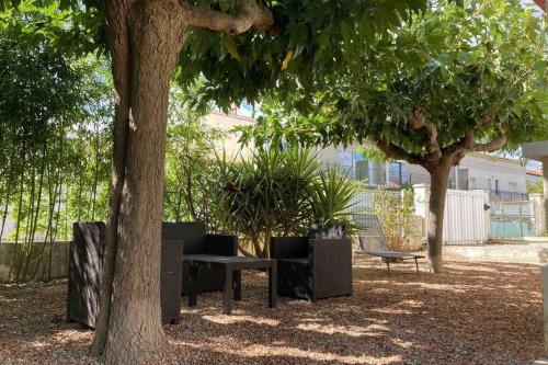Maison avec jardin, proche centre ville et plages gîte à louer Narbonne
