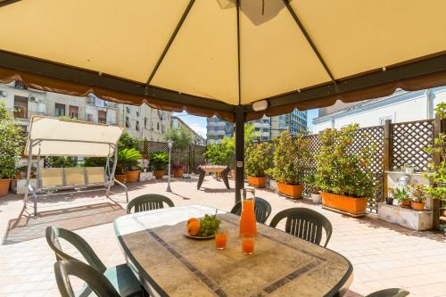 Family Apartment with Terrace