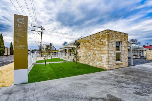 ทางเข้า, Aloha Central Luxury Accommodation in นาราคูร์ท