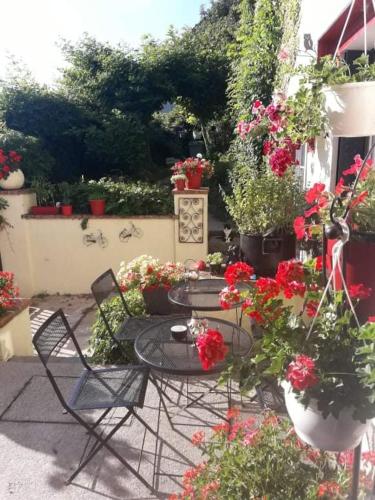 Sunset House in Magnac-Laval