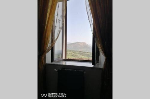  Comoda stanza con vista panoramica in Santa Domenica Talao