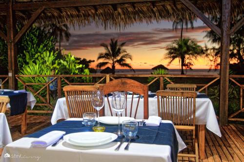 Ресторан, Hotel Ocean Beach Sakatia in Nosy Be