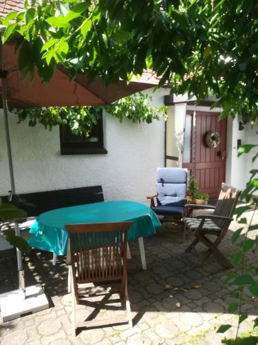 Erkély/terasz, Oma‘s Häuschen (Oma‘s Hauschen) in Schwenningen (Bajorország)