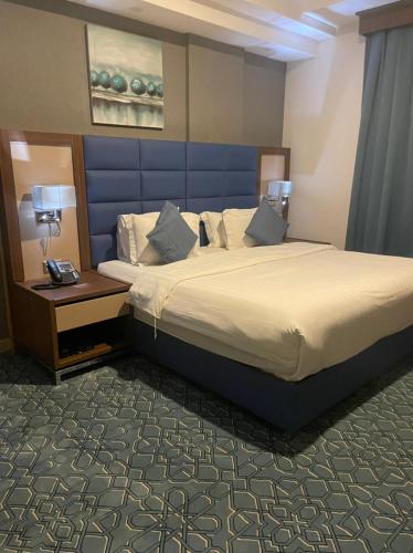 SwissBlue Hotel Apartments Jazan - Tap to explore photos