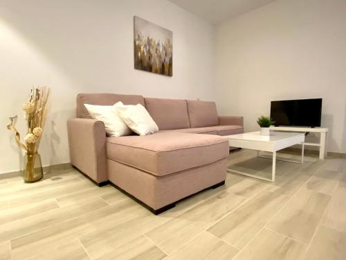 CASA BELLA Málaga City Apartment - image 5