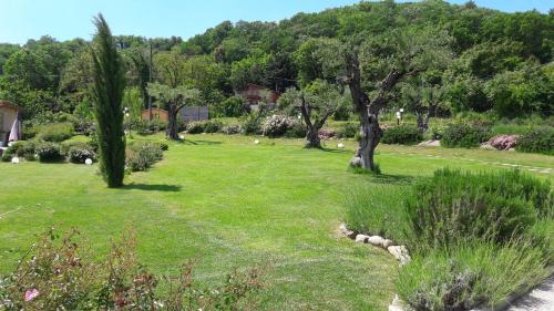 Umbria Perugia Villetta con giardino e piscina - La casa di Nelly