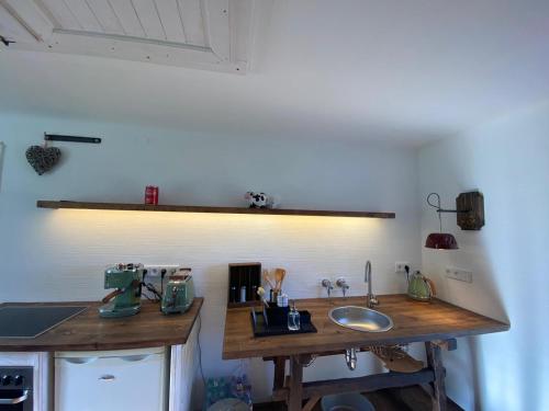 Cocina, Kellerstöckl am veganen Bio-Lebenshof "Varm - die vegane Farm" (Kellerstockl am veganen Bio-Lebenshof "Varm - die vegane Farm") in Loipersdorf