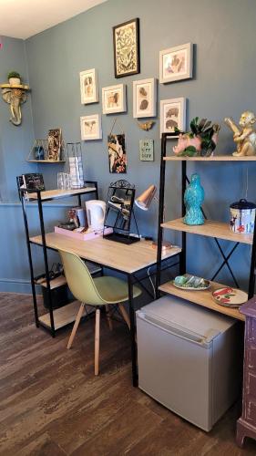 Lansdowne Simply Stay in เรดดิทช์