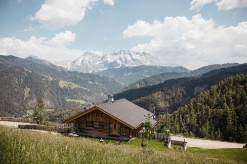 Chalet Rich in Val Badia gîte à louer Longega