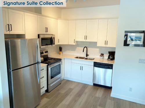 Waters Edge Shoreside Suites in Ucluelet, Canada