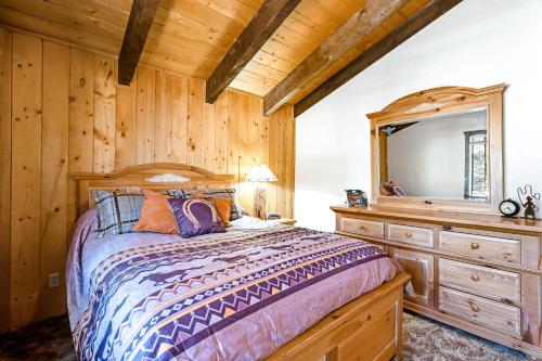 Antlers Cabin - image 8