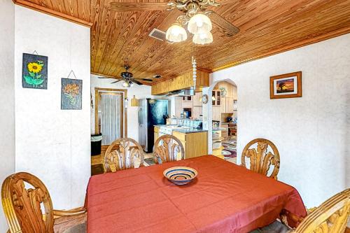 Beach Lodge - image 5