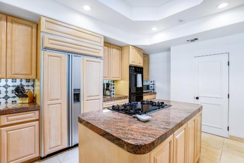 Luxury Estate in Indian Wells Country Club - image 11