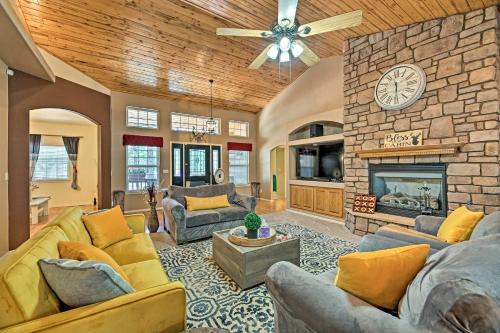 Upscale Haven Near the Apache-Sitgreaves Forest! - Show Low