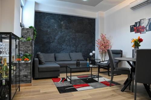 Romeo Zen Luxury Home