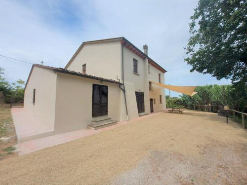 Holiday home in Gambassi Terme with shared swimming pool gîte à louer Nebbiano