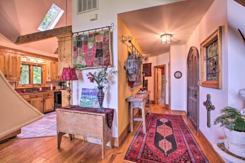 Serene Apt Along James River with BBQ and Gazebo! Serene Apt Along James River with BBQ and Gazebo!