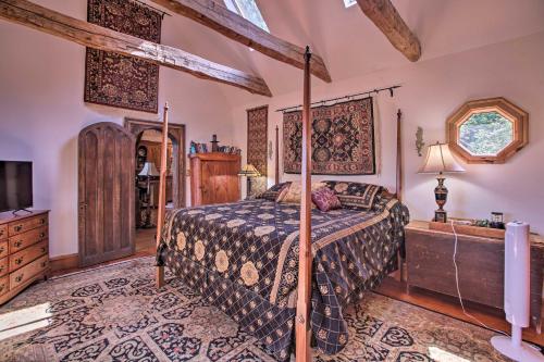 Serene Apt Along James River with BBQ and Gazebo! Serene Apt Along James River with BBQ and Gazebo!