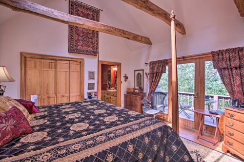 Serene Apt Along James River with BBQ and Gazebo! Serene Apt Along James River with BBQ and Gazebo!