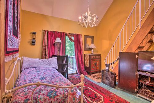 Serene Apt Along James River with BBQ and Gazebo! Serene Apt Along James River with BBQ and Gazebo!