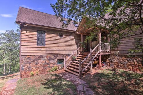 Serene Apt Along James River with BBQ and Gazebo! Serene Apt Along James River with BBQ and Gazebo!