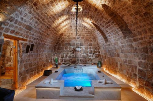Swimming pool, Dalaa in Acre