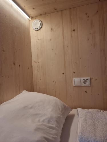 Single Capsule Pod in 4-bed Dormitory