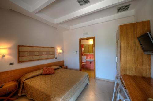 Hotel Zeus - image 12