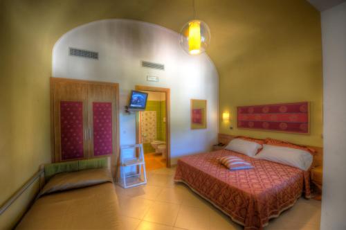 Hotel Zeus - image 11